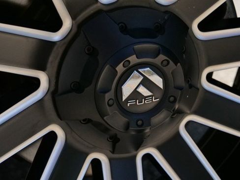 Used 2020 Ford F150 Lariat image 29