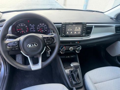 Used 2019 Kia Rio S FWD image 16