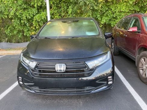 Used 2023 Honda Odyssey Sport image 13