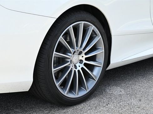 Used 2017 Mercedes-Benz S 550 Cabriolet image 16