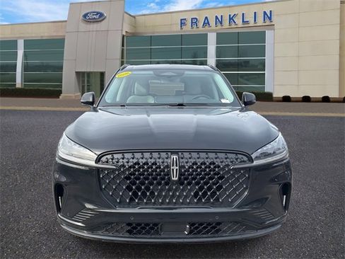 New 2026 Lincoln Aviator Premiere w/ Jet Appearance Package image 2