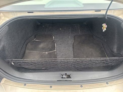 Used 2008 Buick LaCrosse CX image 10