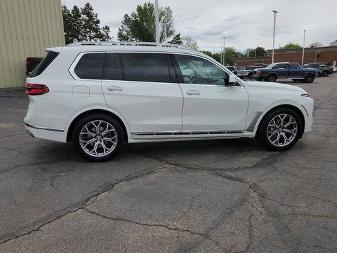 Used 2025 BMW X7 xDrive40i AWD/4WD image 18