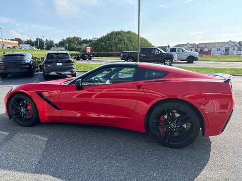 Used 2015 Chevrolet Corvette Stingray Coupe w/ 3LT Preferred Equipment Group RWD image 12