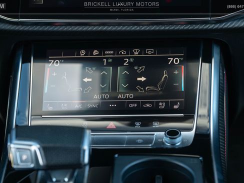 Used 2022 Audi RS Q8 4.0T w/ Black Optic Package image 27