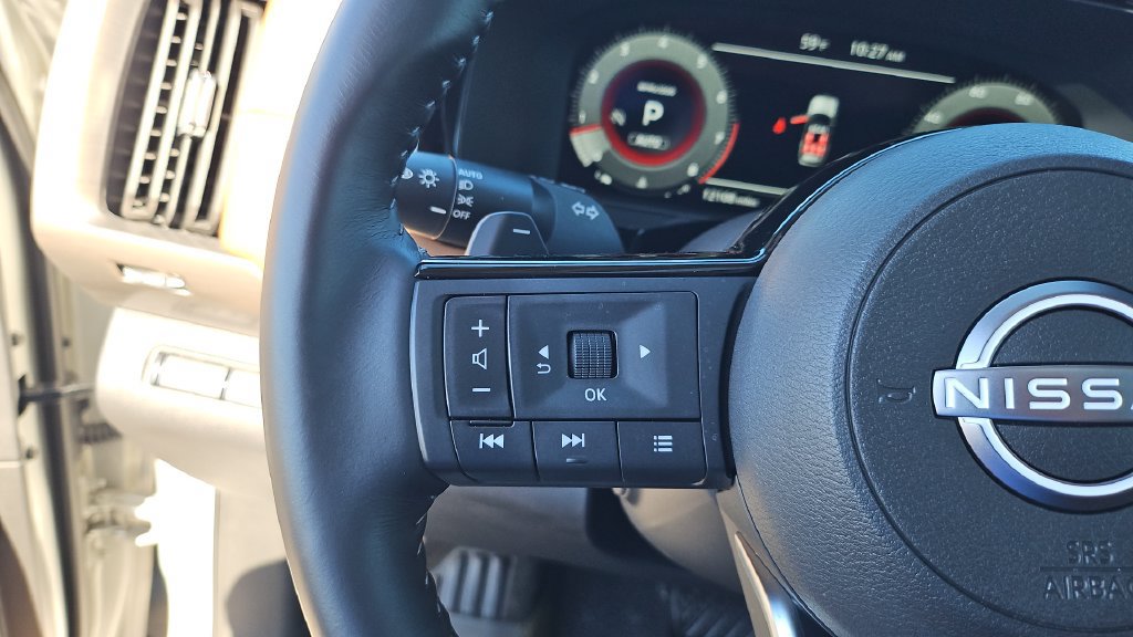Certified 2025 Nissan Pathfinder Platinum AWD/4WD image 9