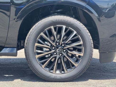 New 2026 INFINITI QX80 Autograph AWD/4WD image 3