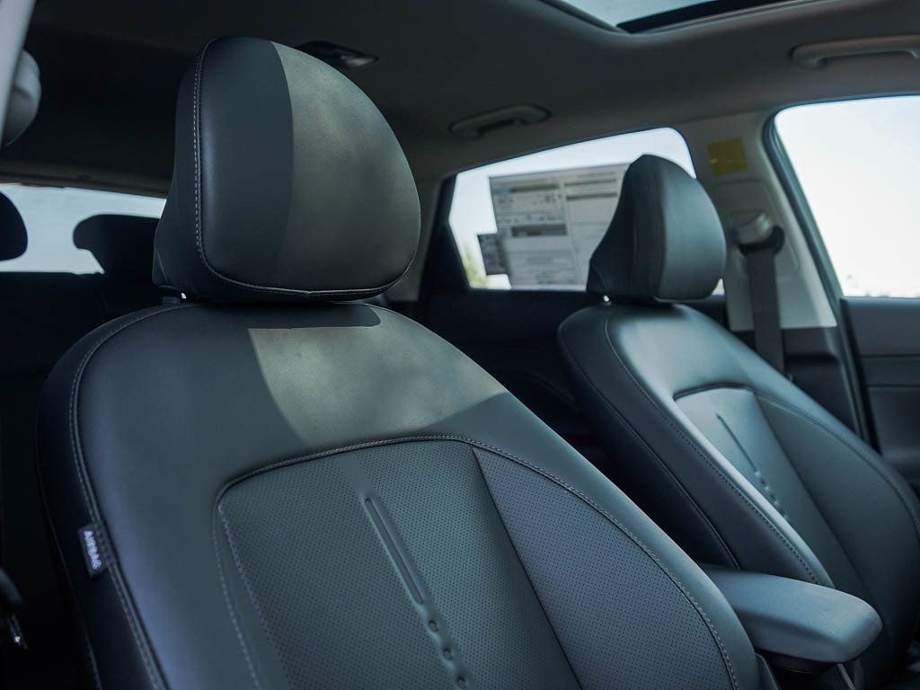 New 2027 Hyundai Kona Limited AWD/4WD image 12