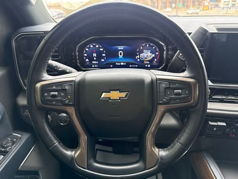 Used 2024 Chevrolet Silverado 2500 High Country w/ Technology Package image 14