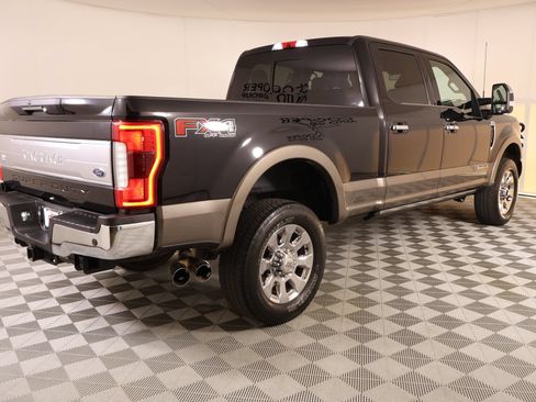 Used 2019 Ford F250 King Ranch w/ King Ranch Ultimate Package AWD/4WD image 22