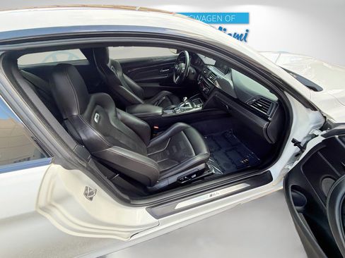 Used 2015 BMW M4 Coupe RWD image 30
