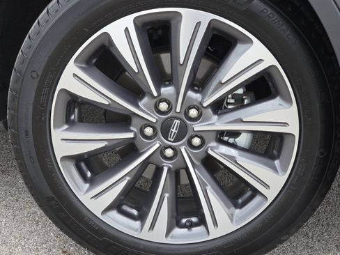 Used 2020 Lincoln Corsair Reserve w/ Equipment Group 201A AWD/4WD image 10