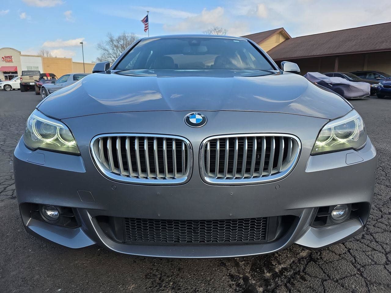Used 2015 BMW 550i xDrive Sedan AWD/4WD image 12