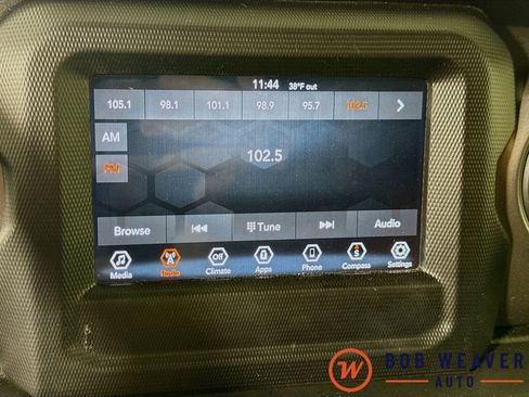 Used 2023 Jeep Wrangler Sport S image 15