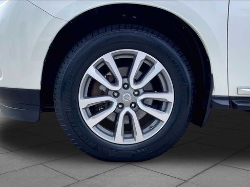 Used 2016 Nissan Pathfinder SL w/ SL Premium Package AWD/4WD image 10