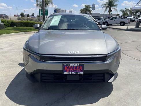 Used 2025 Kia K4 FWD image 3
