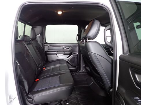 Used 2023 RAM 1500 Big Horn AWD/4WD image 32