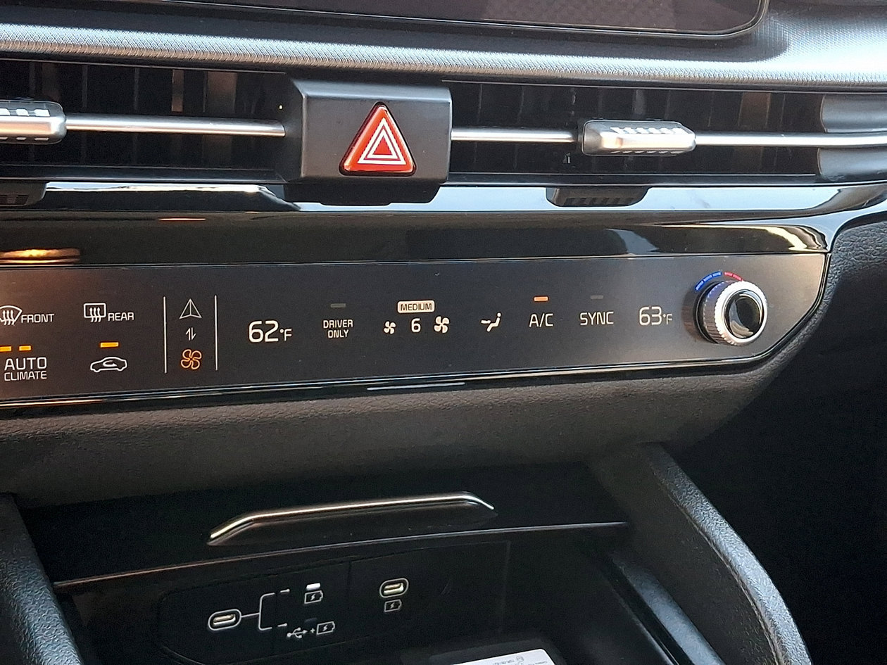 Used 2026 Kia Sportage LX FWD image 15