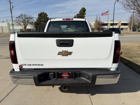Used 2007 Chevrolet Silverado 1500 W/T w/ Towing Package image 6