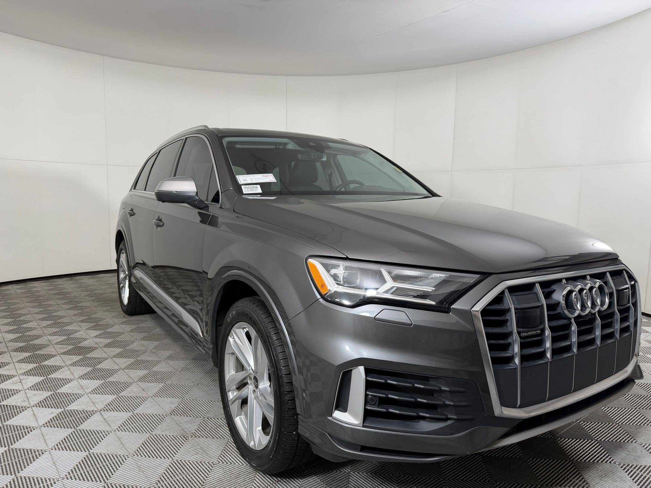 Used 2023 Audi Q7 3.0T Premium Plus AWD/4WD image 7