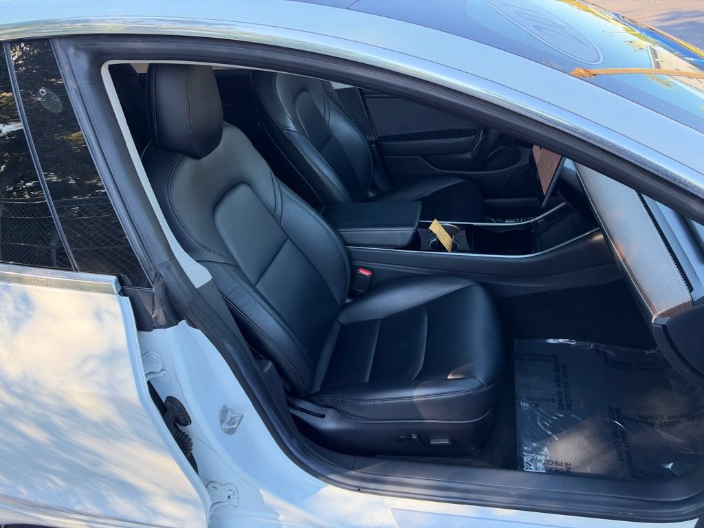 Used 2018 Tesla Model 3 Long Range RWD image 27