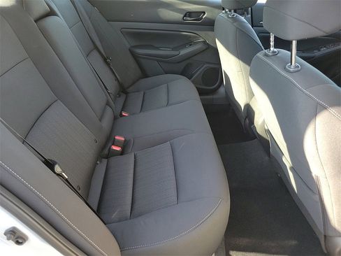 New 2025 Nissan Altima 2.5 SV image 17