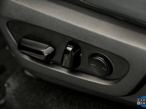 Used 2024 Lexus GX 550 w/ Cold Area Package image 16