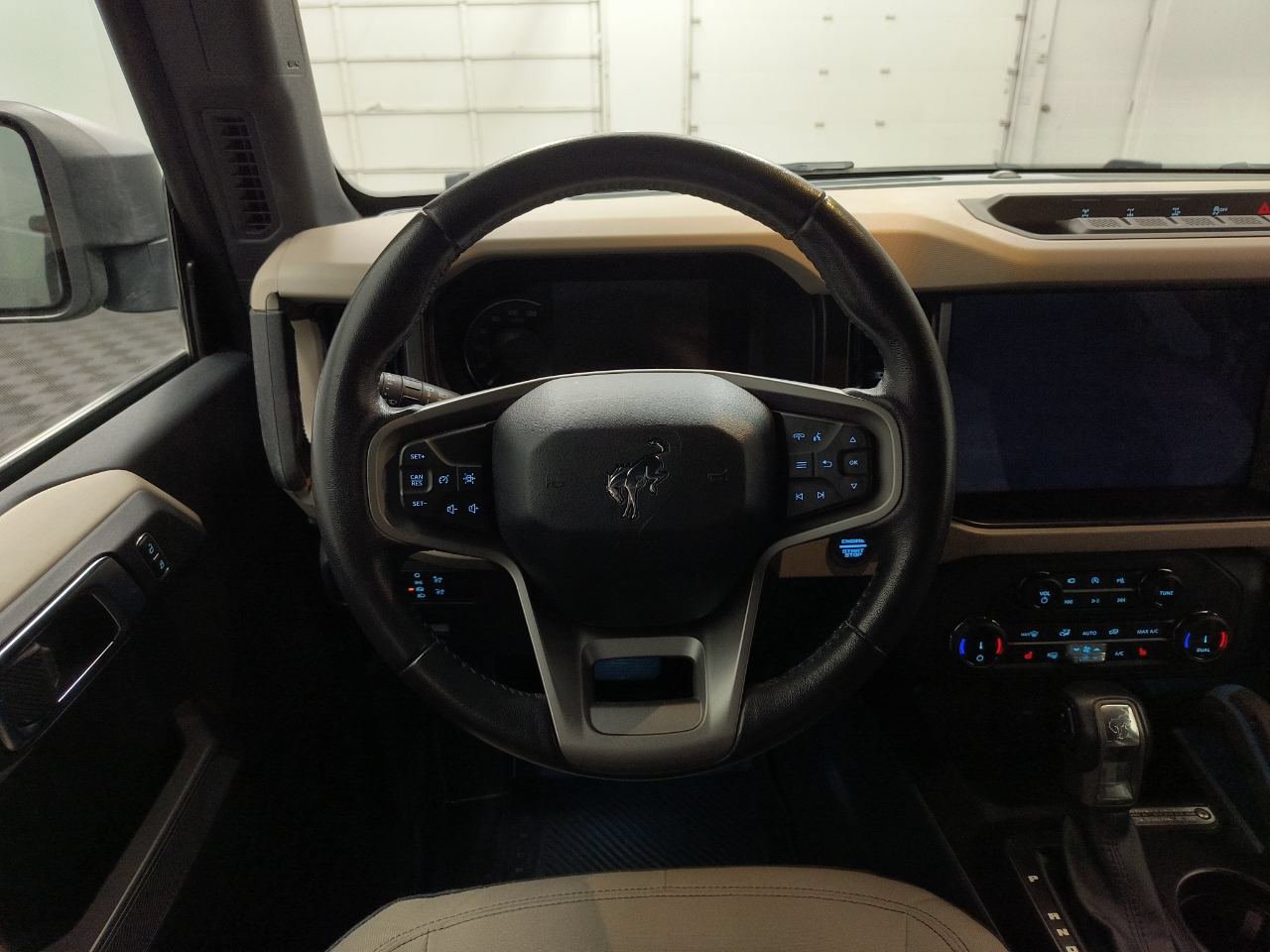 Used 2022 Ford Bronco Wildtrak AWD/4WD image 10