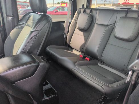 Used 2021 Jeep Wrangler Sport AWD/4WD image 25