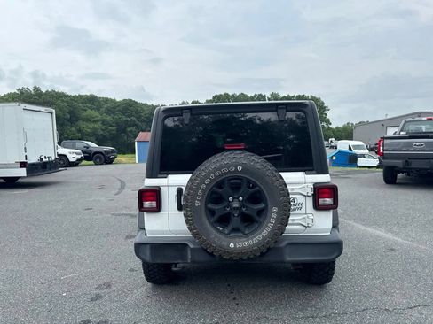 Used 2021 Jeep Wrangler Unlimited Sport AWD/4WD image 5