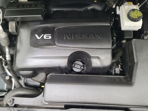 Used 2020 Nissan Pathfinder SV image 30