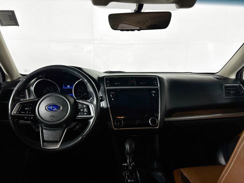 Used 2019 Subaru Outback 2.5i Touring w/ Popular Package #3A image 12