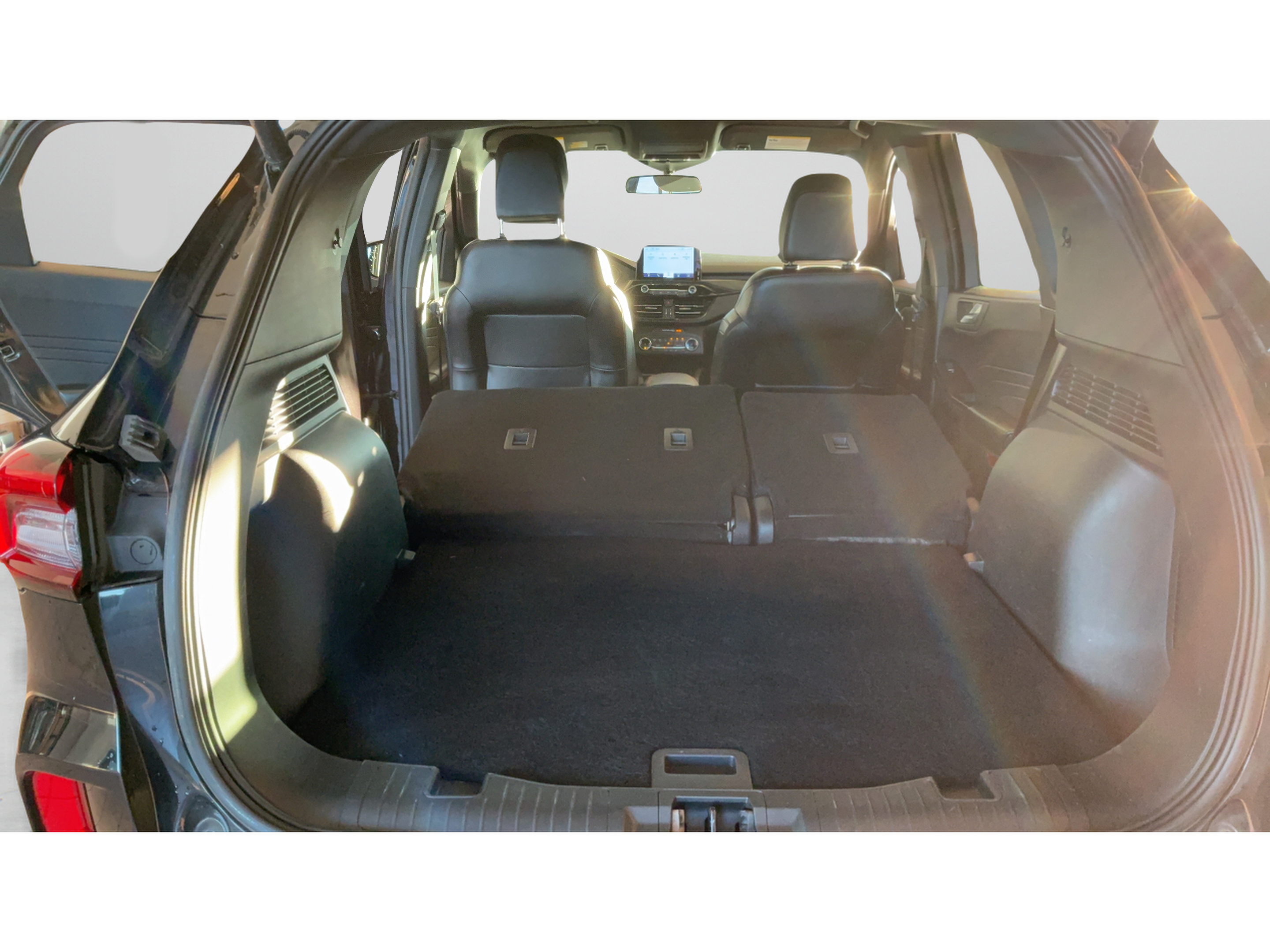 Used 2025 Ford Escape ST-Line Select AWD/4WD image 32