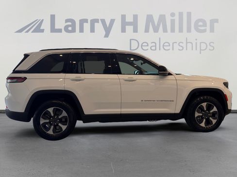 Used 2024 Jeep Grand Cherokee Limited 4xe AWD/4WD image 6
