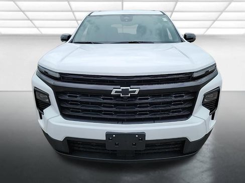 New 2026 Chevrolet Traverse LT w/ Midnight/Sport Edition AWD/4WD image 2