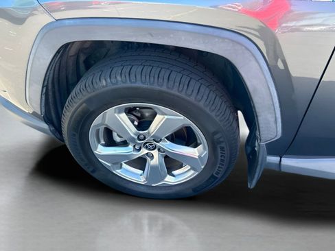 Used 2021 Toyota RAV4 Limited AWD/4WD image 17