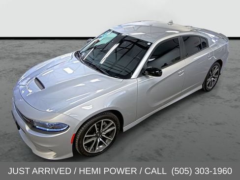 Used 2023 Dodge Charger R/T w/ Technology Group RWD image 7