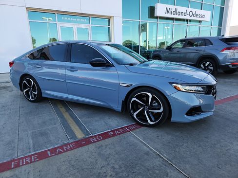 Used 2022 Honda Accord Sport image 8