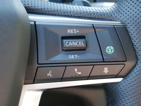 New 2025 Mitsubishi Outlander image 25