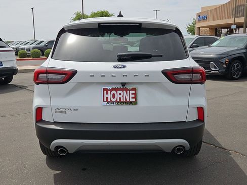 Used 2024 Ford Escape Active FWD image 6