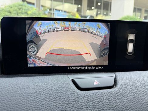 Used 2025 MAZDA CX-70 Plug-In Hybrid w/ Premium Pkg image 14