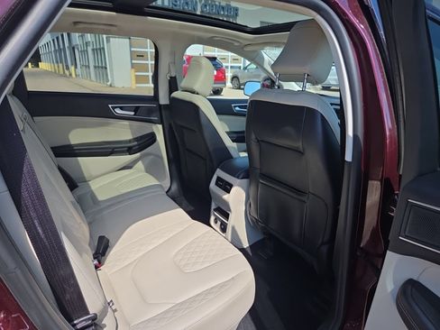 Used 2024 Ford Edge Titanium AWD/4WD image 14
