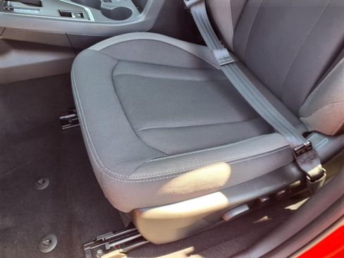 Certified 2025 Subaru Crosstrek 2.0i Premium image 24