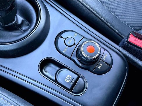 Used 2021 MINI Cooper Countryman image 24