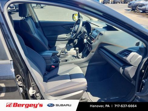 Used 2021 Subaru Crosstrek 2.0i Premium image 11