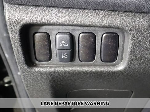 Used 2024 Mitsubishi Outlander Sport LE AWD/4WD image 3