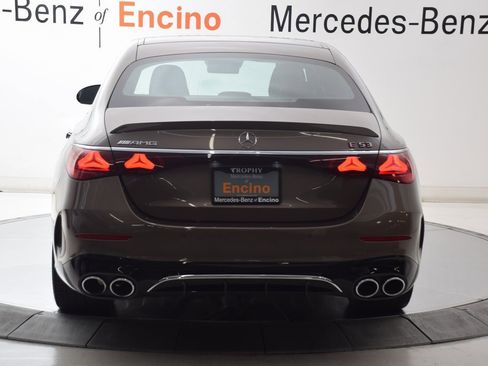 Used 2025 Mercedes-Benz E 53 AMG e 4MATIC Sedan image 5