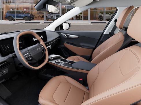 New 2026 Kia EV6 Wind RWD image 17