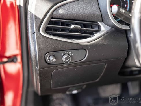 Used 2021 Chevrolet Malibu RS image 19