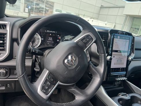 Used 2023 RAM 1500 Big Horn AWD/4WD image 8